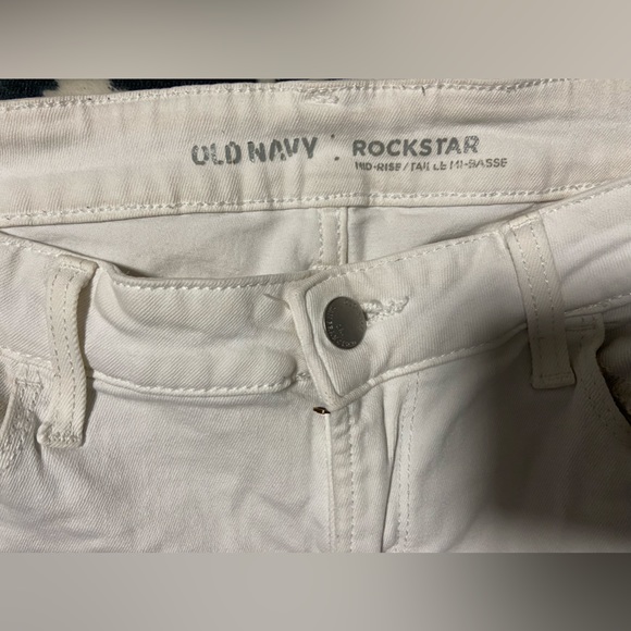 Old Navy Rockstar White Jeans - Picture 3 of 5